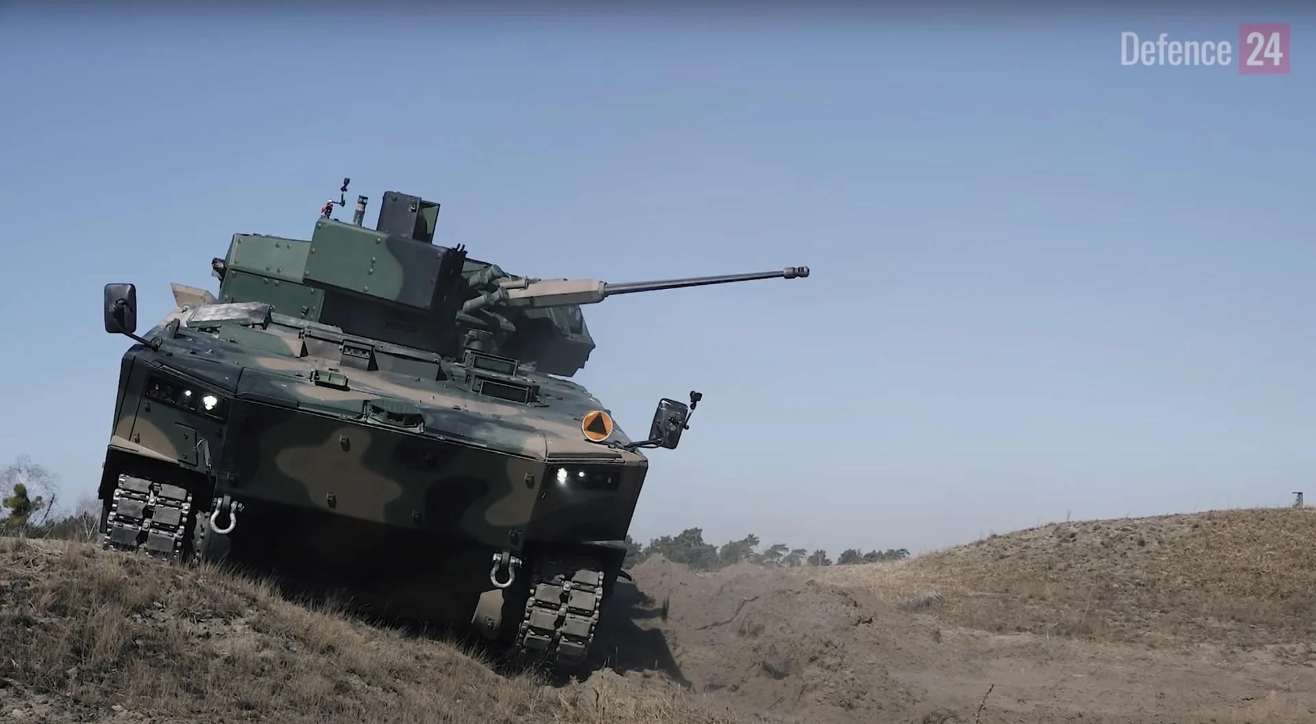 Borsuk infantry fighting vehicle (İFV).