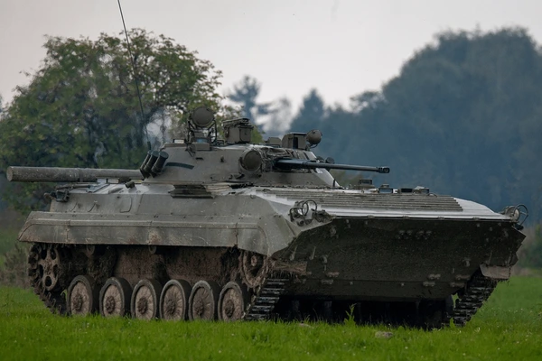 BMP-1 Armored İnfantry Fighting (İFV). 